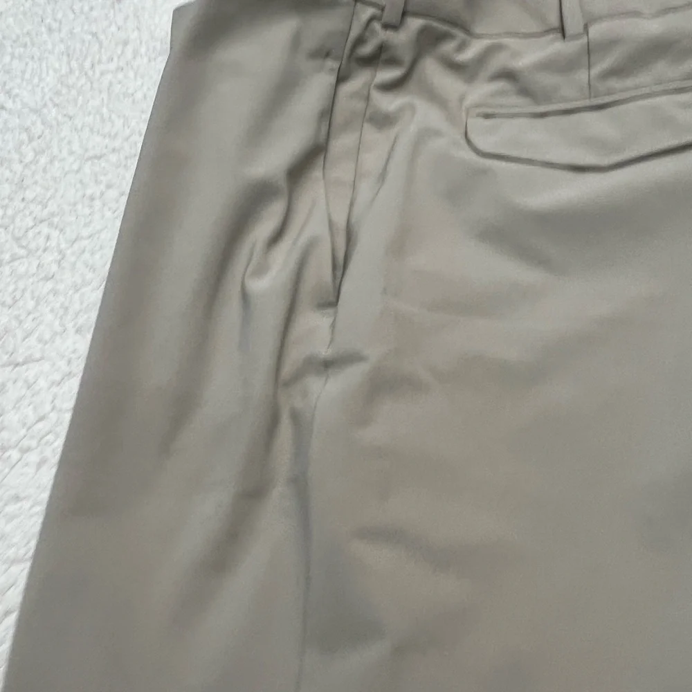 lululemon athletica Men's Hybrid Shorts - Gray NWT